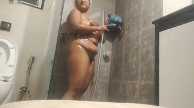 Amateur video diye jamai nijer bou ke dekhalo bondhu'r kache