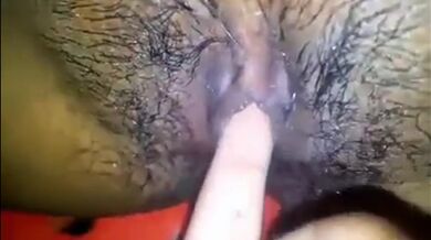 Bangladeshi grammo apu'r 3 ta oshlil clip share kora hoyeche