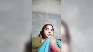 Dudh er bhandar shoho gudh o expose korlo Kolkata'r aunty