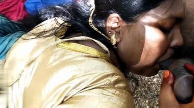 Boudi taar jamai ke faaki diye chushe dilo nijer debor ke