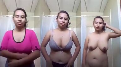 Moddho boyoshko adibashi aunty'r premik er jonno MMS clip