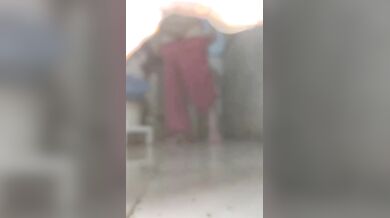 Chidro diye bondhu'r maa er boro dudu expose korar choto clip