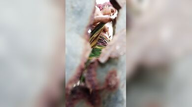 Bangladesh er grammo aunty'r langta houa lukiye video dharon