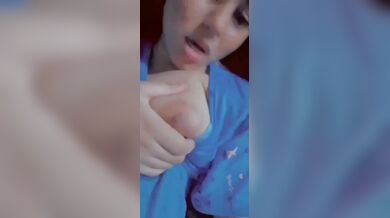 College a porua kishori meye'r dudu flash korar oshlil video