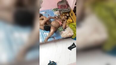 Choto bhai bideshe thakate boro bhai chance nilo bou er opor