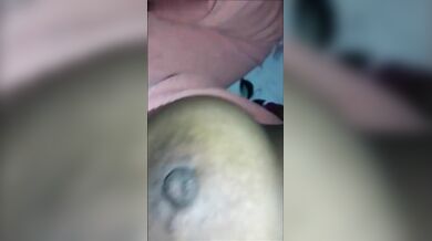 Kolkata'r gorom gudhwala boudi nijer putki chushanor XXX clip