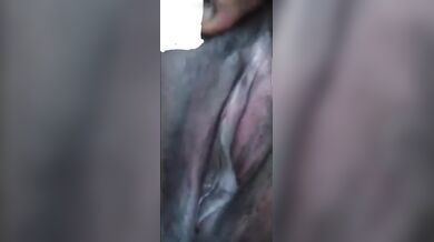 Bangladeshi mota apu'r nijer dudu o bhoda expose korar MMS