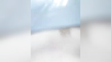 Basha'r washroom a dhuke university friend er shathe noshtami