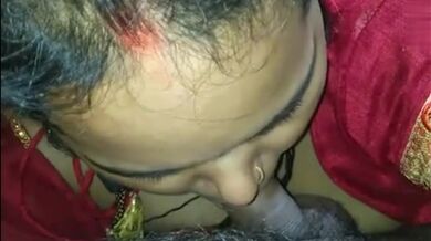 Bangali boudi'r roshalo gudh khaowar chomotkar video clip