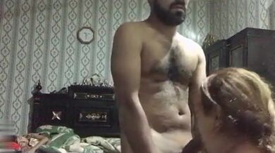 Bangladeshi Bihari jamai bou er dushtu kando karbar faash