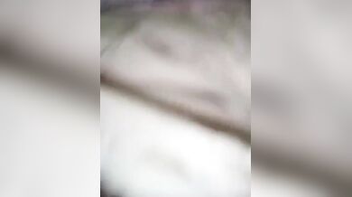 Bangladeshi horny dadi nijer kochi premik ke khushi korar MMS