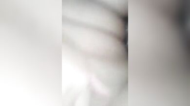 Bondhu'r horny maa jokhon nijeke aar control korte na paare