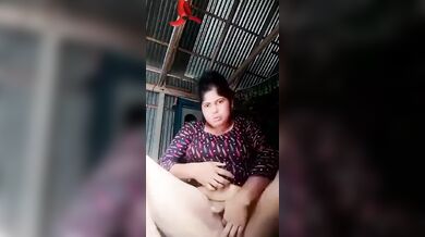 Dushtu grammo bhabhi'r homemade MMS clip faah korlo premik