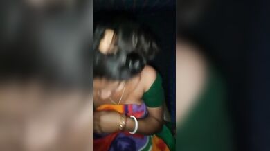 Ak Bengali dada bou er dudu chapa'r recording faash korlo