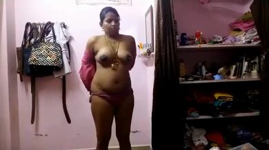 MMS footage ak Bengali aunty'r premik er shaamne langta houar