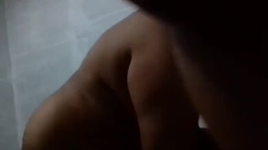 Dhaka shohor er ak bhashur taar bhai er bou ke sex korar film