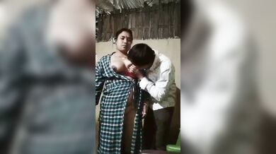 Homemade recording ak Comilla'r grammo boudi o taar debor er