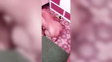 Kolkata'r ak bhabhi'r jamai choda'r aage recording kore nilo