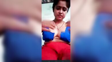 Bangladesh er Bagerhat a dekha gelo boudi'r dushtami'r scene